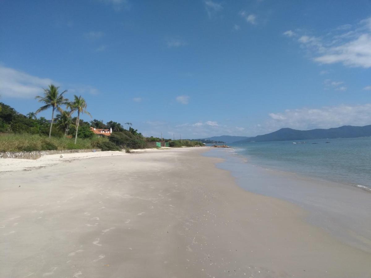 Apto Na Praia De 1 Dormitorio Com Vista Pro Mar A Poucos Passos Da Areia Appartement Florianópolis Buitenkant foto