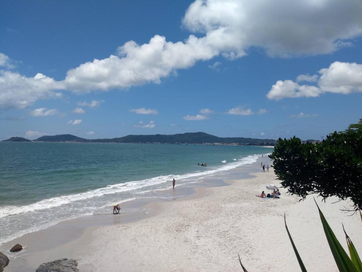 Apto Na Praia De 1 Dormitorio Com Vista Pro Mar A Poucos Passos Da Areia Appartement Florianópolis Buitenkant foto