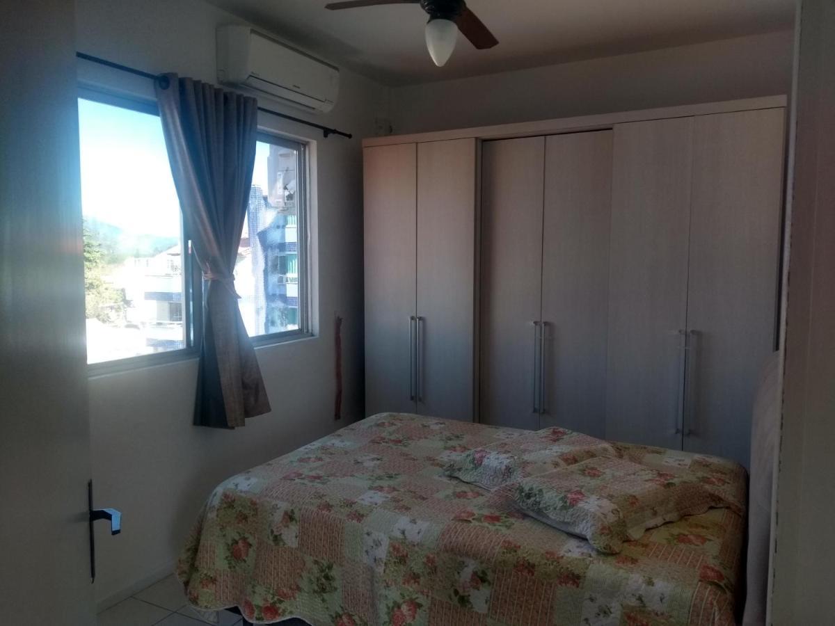 Apto Na Praia De 1 Dormitorio Com Vista Pro Mar A Poucos Passos Da Areia Appartement Florianópolis Buitenkant foto